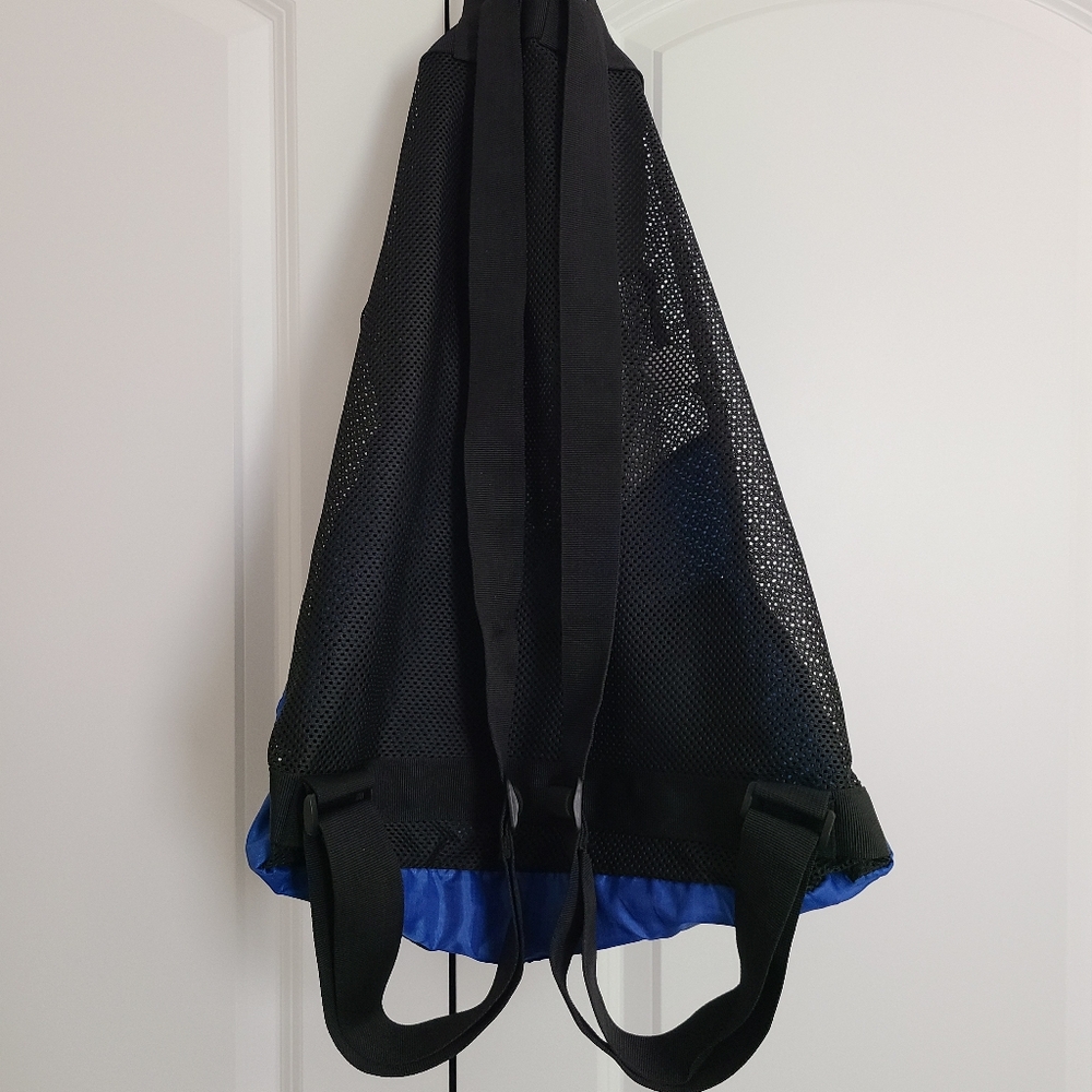 BeeGreen Blue Large Capacity Mesh Drawstring Backpack - Picture 6 of 14